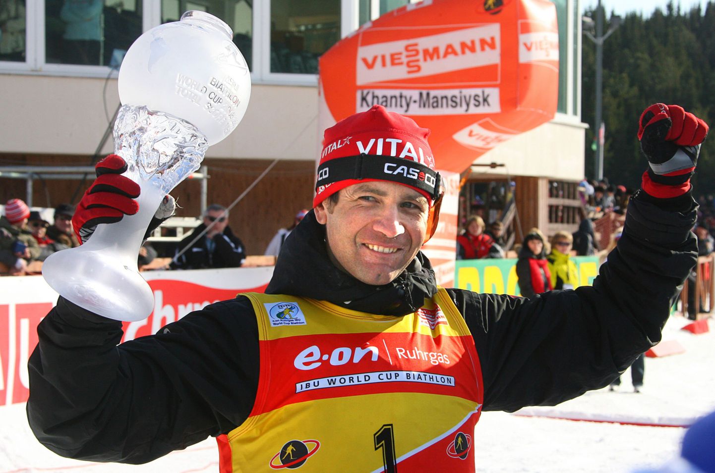 Ole Einar Björndalen võitis kuuendat korda laskesuusatamise MK-sarja.