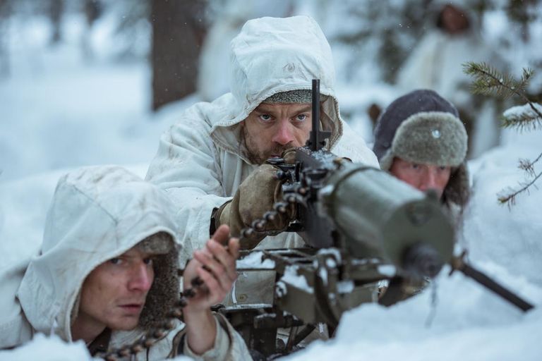 «Tundmatu sõdur»: film demonstreerib soomlaste üleolekut venelastest talvetingimustes sõdimisel.