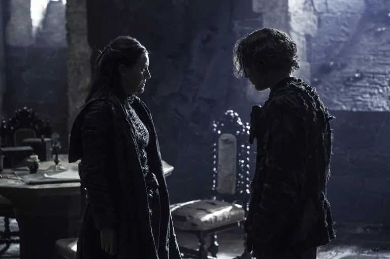 «Toonide mäng» kuues hooaeg. PildilAlfie Allen ja Gemma Whelan