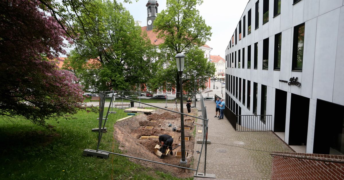 Pirogovi platsil avab uksed suverestoran