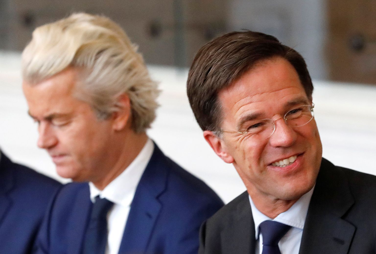 Näoilme ütleb kõik: Mark Rutte (paremal) ja Geert Wilders.