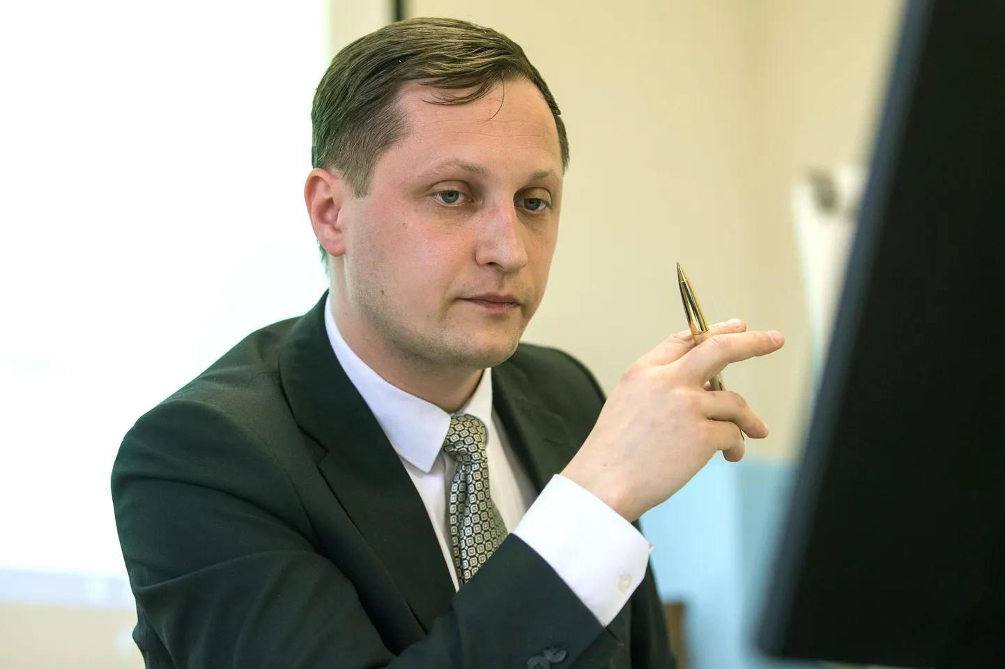 ДМИТРИЙ ДМИТРИЕВ