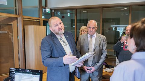 Narva Linna Arenduse uue juhi äritaust ja põhikirja rikkumine tema määramisel tekitas kahtlusi
