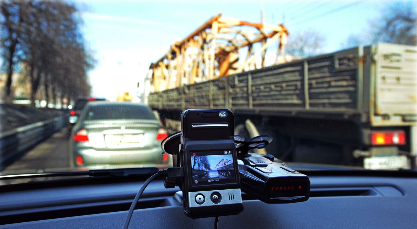 Autodesse paigaldatud minikaamerad on heaks abivahendiks ka kindlustusfirmadele.