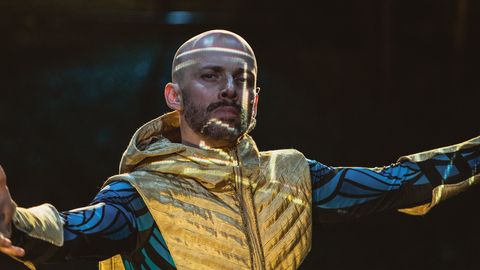 Endla Theatre's 'Hamlet' review: Prince becomes a 'plunderer and rapist,' challenging divine right