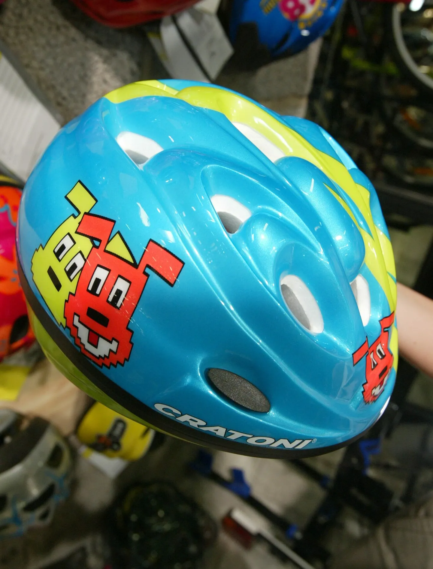 Велосипедный шлем.