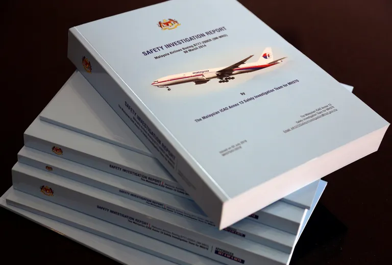 Malaysia Airlinesi lennuki Boeing 777 kadumise lõppraport