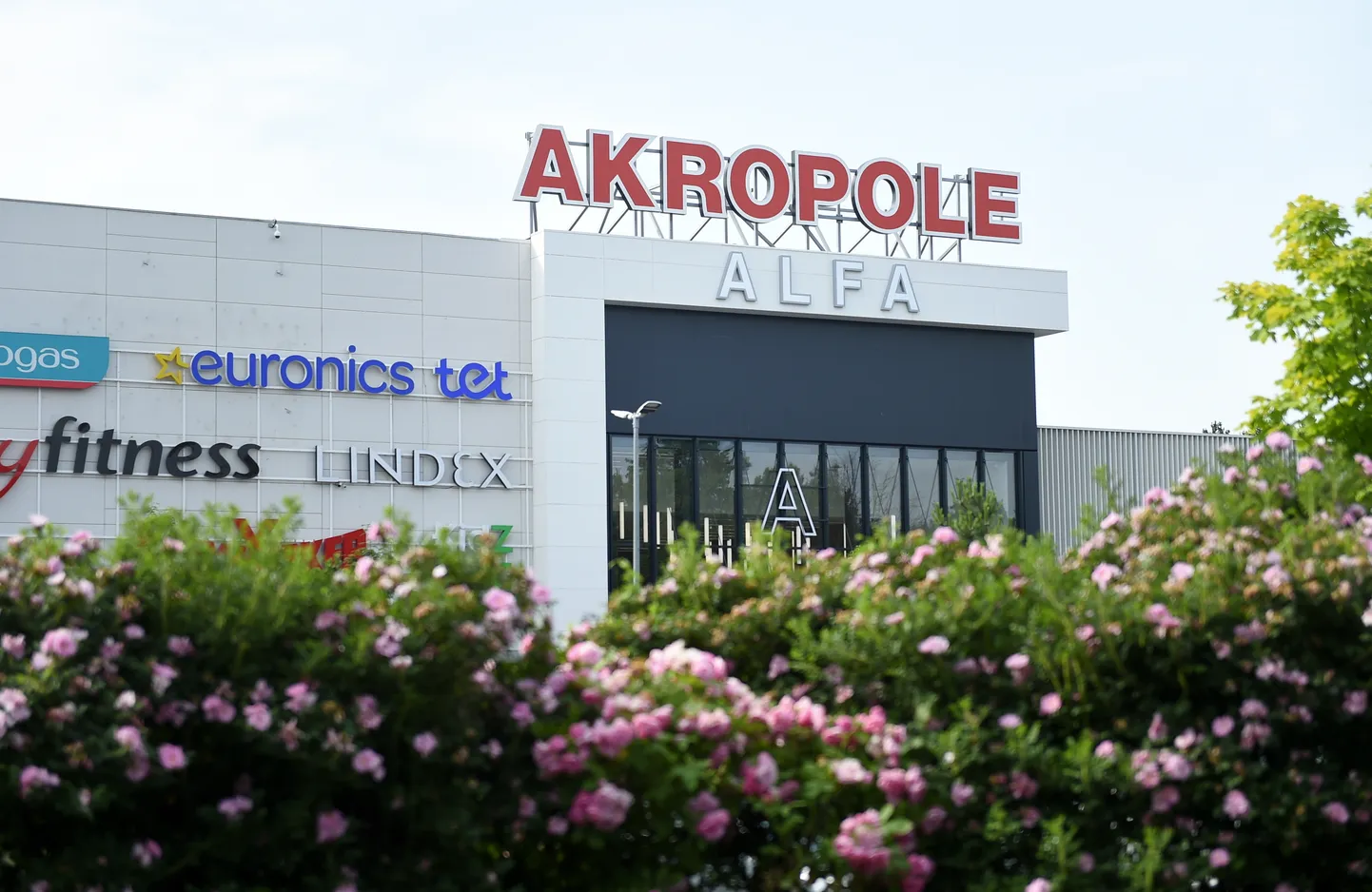Iepirkšanās centrs "Akropole Alfa".
