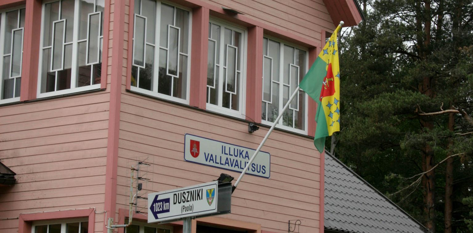 Üks kohti, kus joogivees rauda ülearu, on endine Illuka vallamaja.