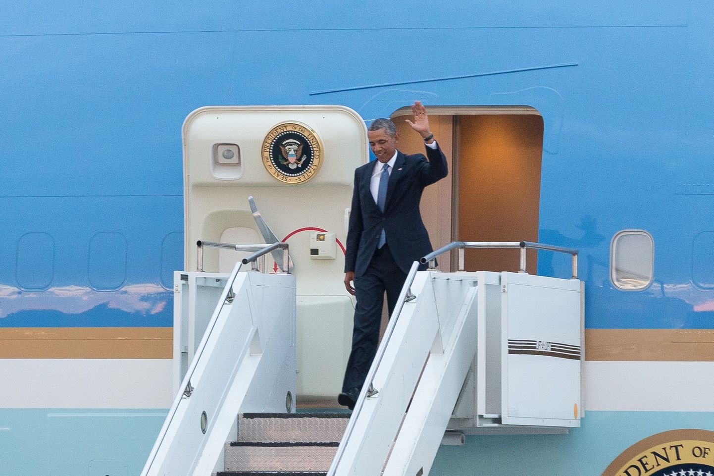USA presidendi Barack Obama lennuk Tallinna lennuväljal.