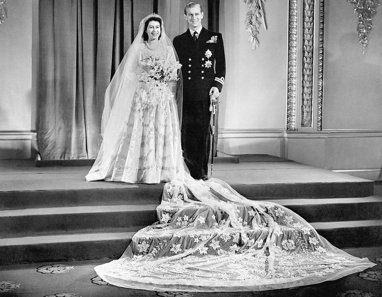 Свадьба Елизаветы и Филиппа стала, по выражению Уинстона Черчилля, "цветной вспышкой" в блёклой послевоенной жизни Британии