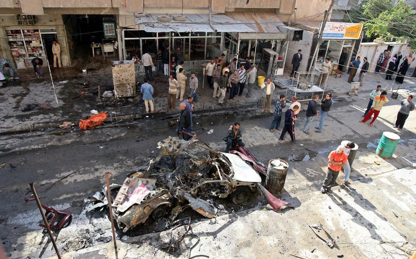 Последствия одного из терактов в Багдаде. Иллюстративное фото.