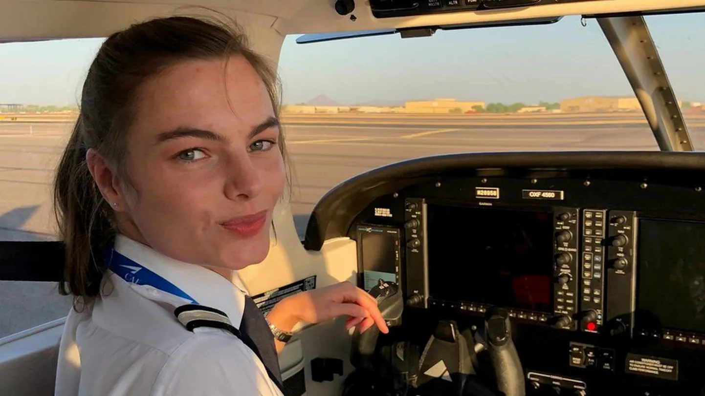 Inglanna Oriana Pepper oli möödunud aasta juulis Belgias Antwerpenis piloodikoolitusel ja teda hammustas sääsk. Ta sai nakkuse, mis mõjutas ta aju ja ta suri viis päeva pärast sääsehammustuse saamist