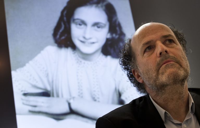 Anne Franki foto ja Anne Franki majamuuseumi juht Ronald Leopold