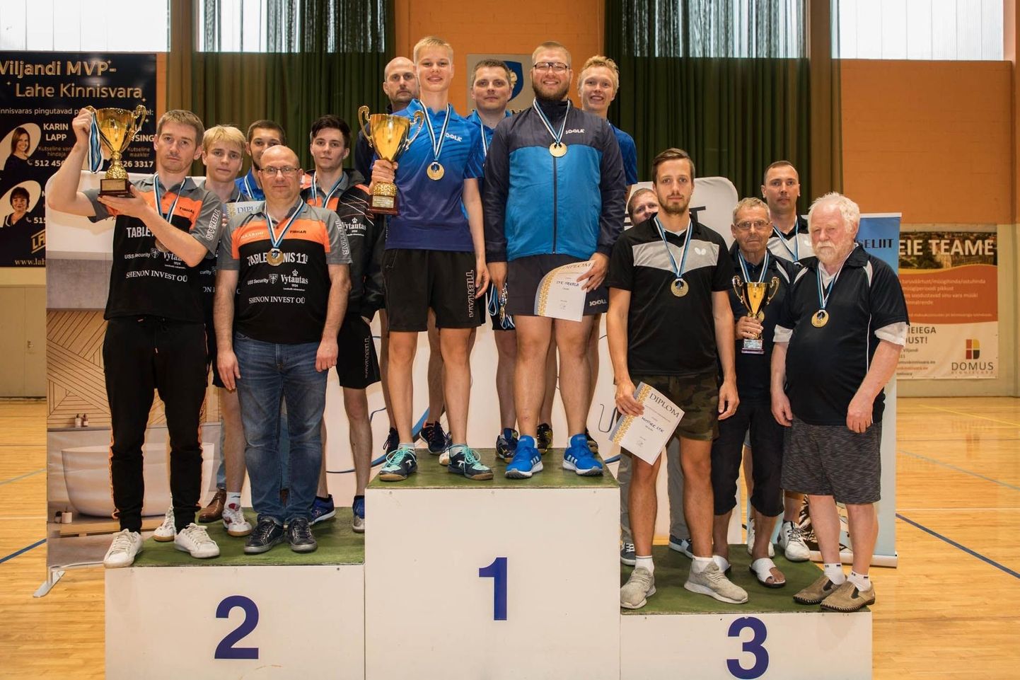 Viljandi Sakala klubi kõrgliiga meeskond sai möödunud nädalavahetusel kodulinnas peetud Eesti võistkondlikel meistrivõistlustel astuda pjedestaali kõrgeimale astmele.
