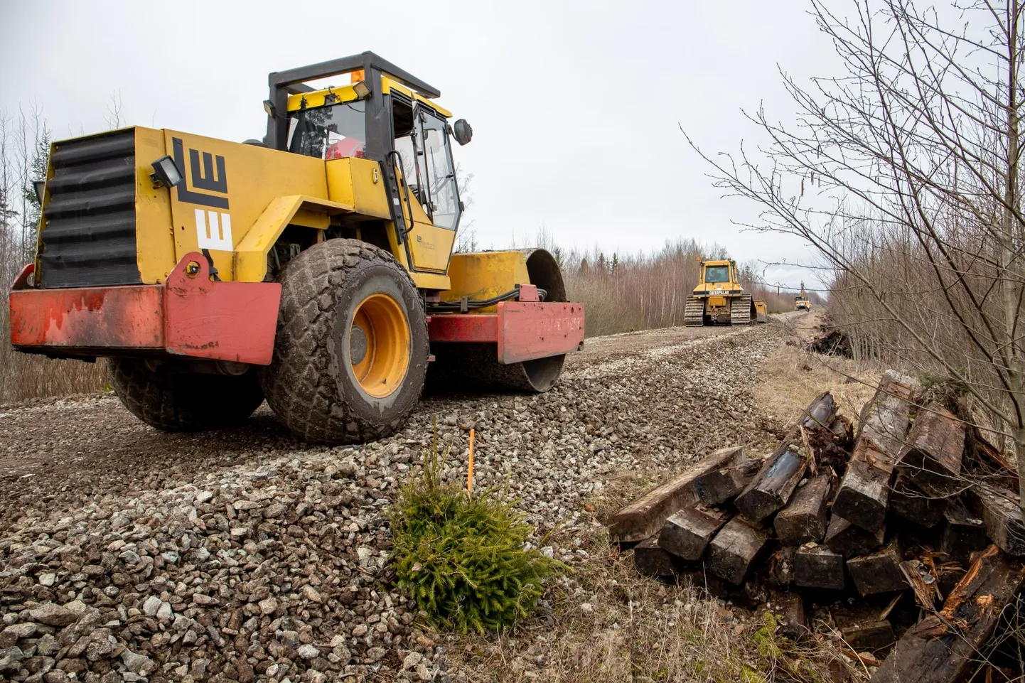 Lelle–Pärnu raudteelõik remonditi Rail Balticu ja Via Baltica ehituse toetamiseks.