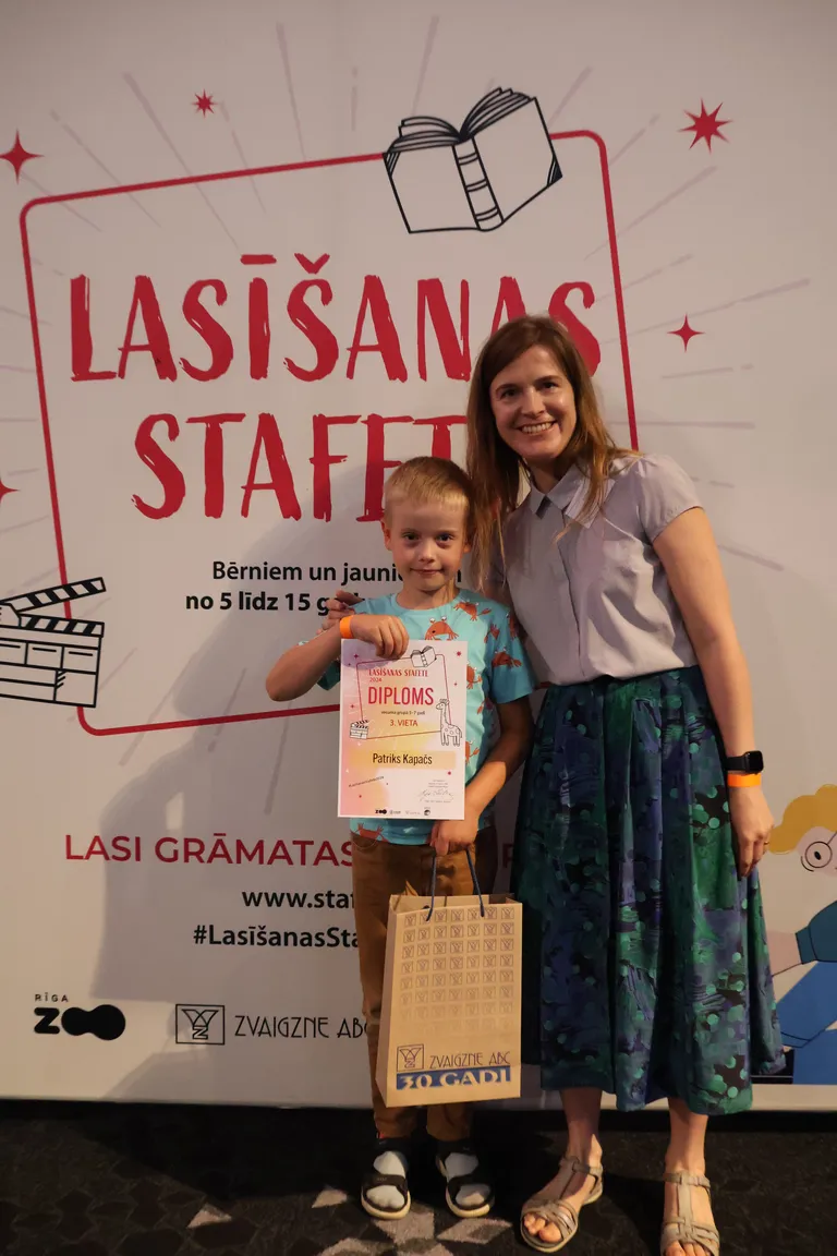 Viens no "Lasīšanas stafetes" apzinīgajiem veicējiem Patriks Kapačs.