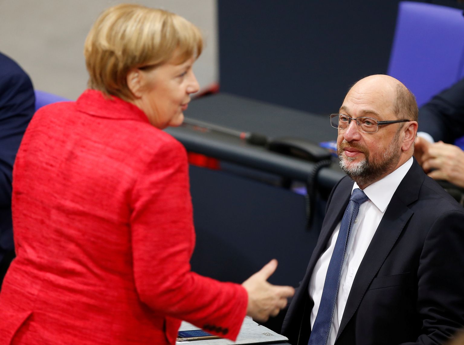 Angela Merkel ja Martin Schulz Liidupäevas.