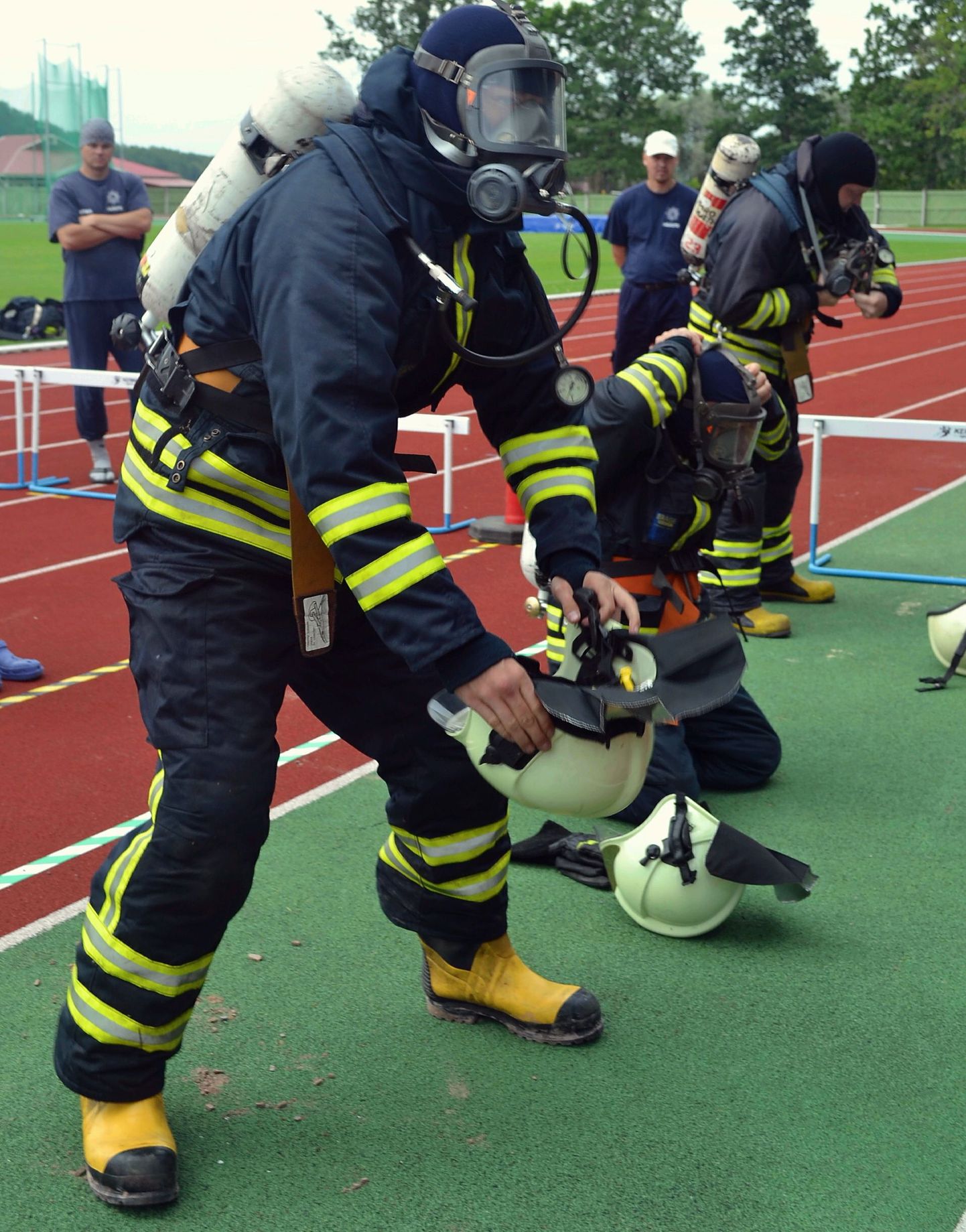 Tuletõrjujad võistlevad Viljandi linnastaadionil