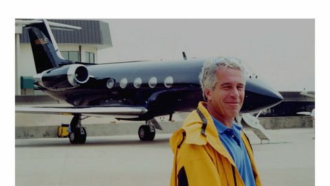 VIDEO ⟩ Kas Jeffrey Epstein on elus? Tõde foto taga, mis sotsiaalmeedias levib