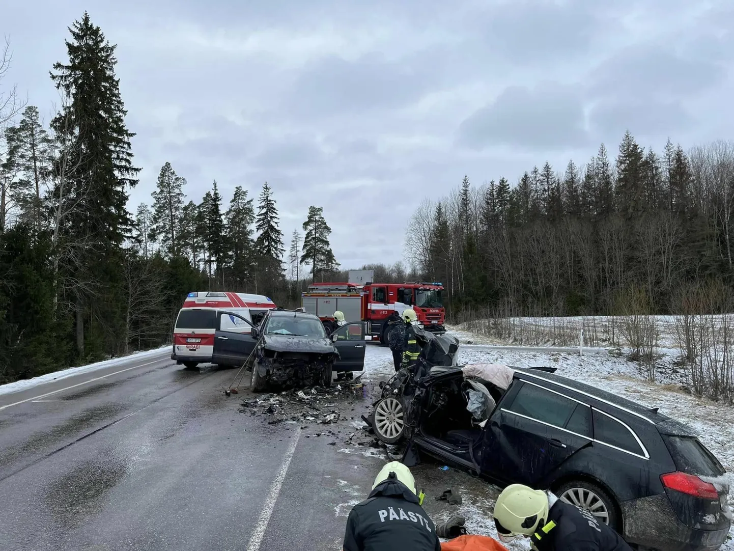 Liiklusõnnetus Võrumaal 4. aprilli varahommikul.
