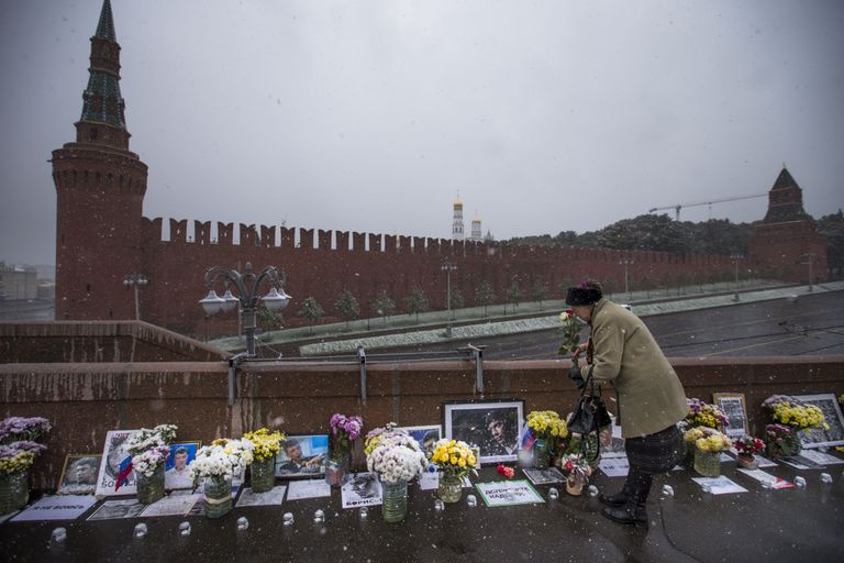 Lilled Boriss Nemtsovi mõrvapaigas. Foto: Scanpix