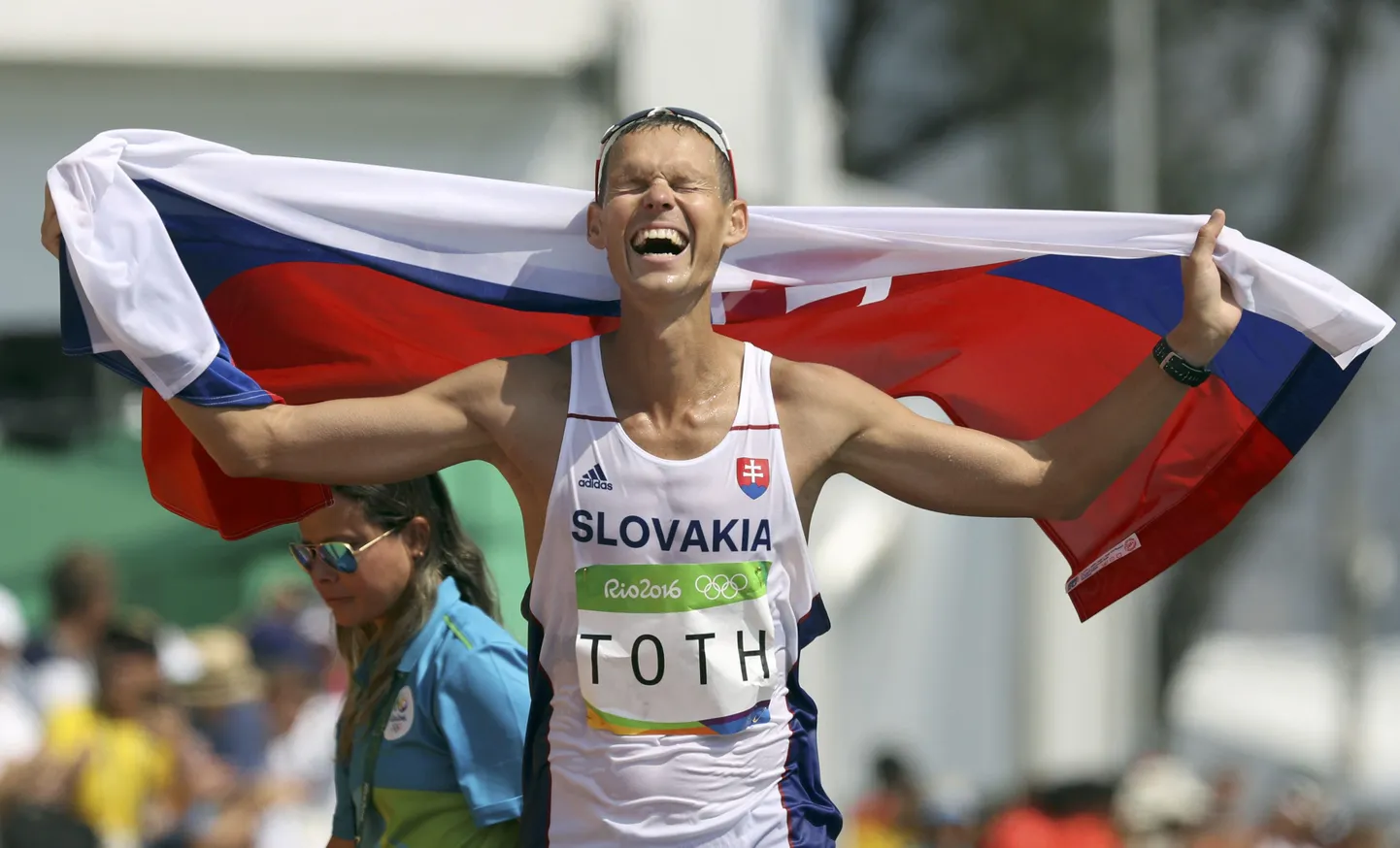 Matej Toth ületamas Rios lõpujoont.