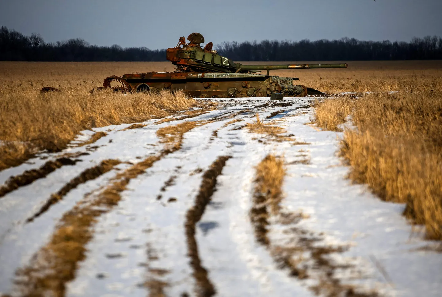 Iznīcināts krievu tanks Ukrainā.