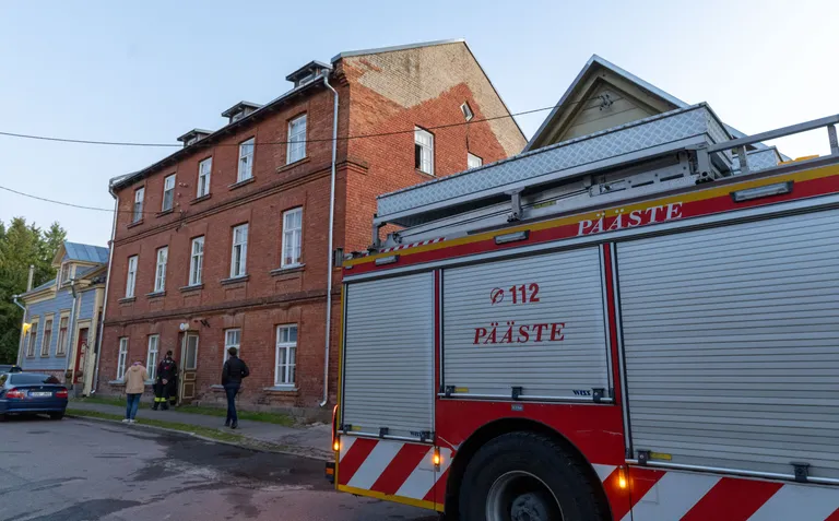Tänu majaelaniku kiirele tegutsemisele ei pidanud päästjad kutsutamiseks oma vahendeid kasutama.