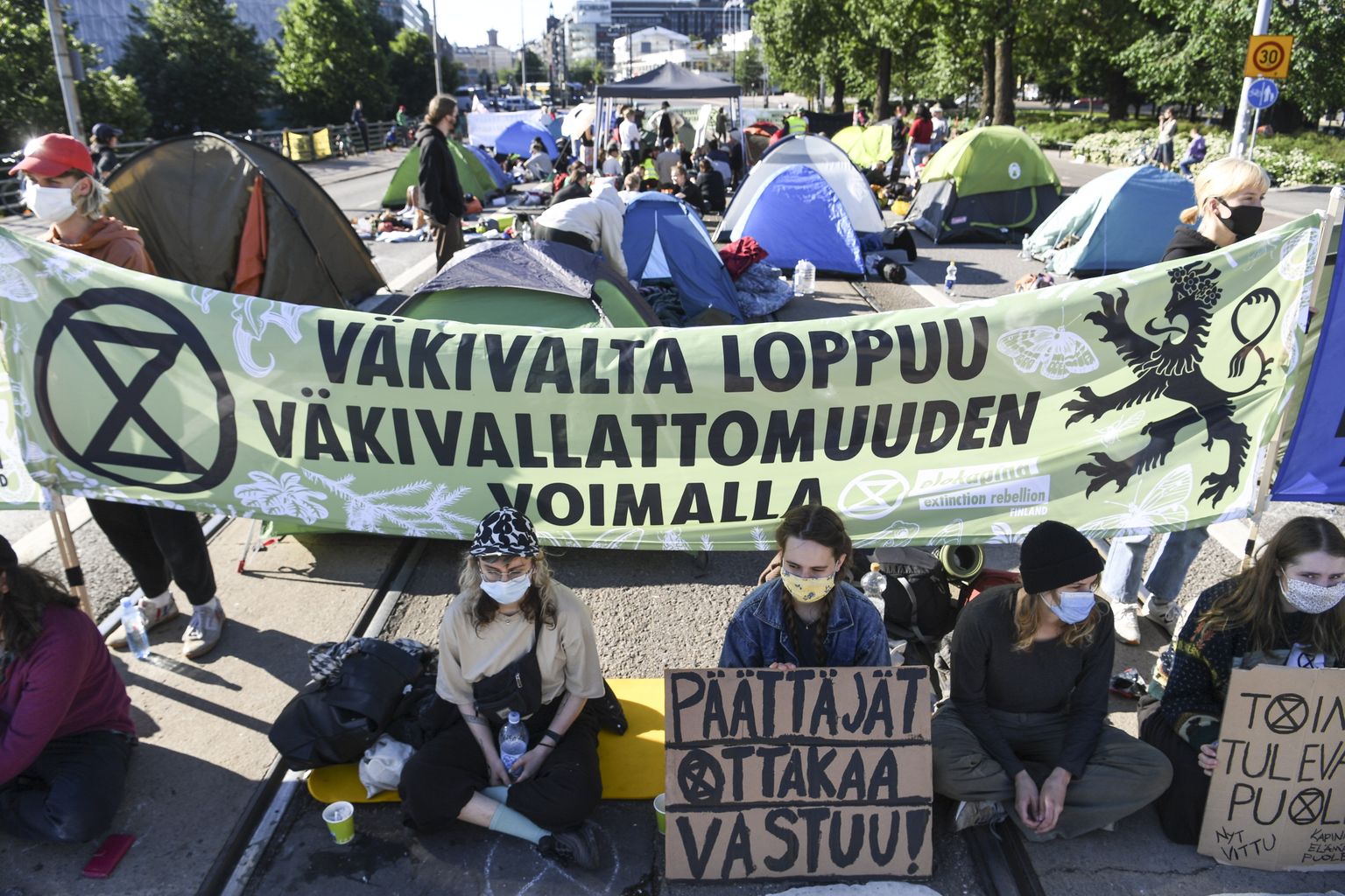 Elokapina aktivistide protest 2021. aastal Helsingis.