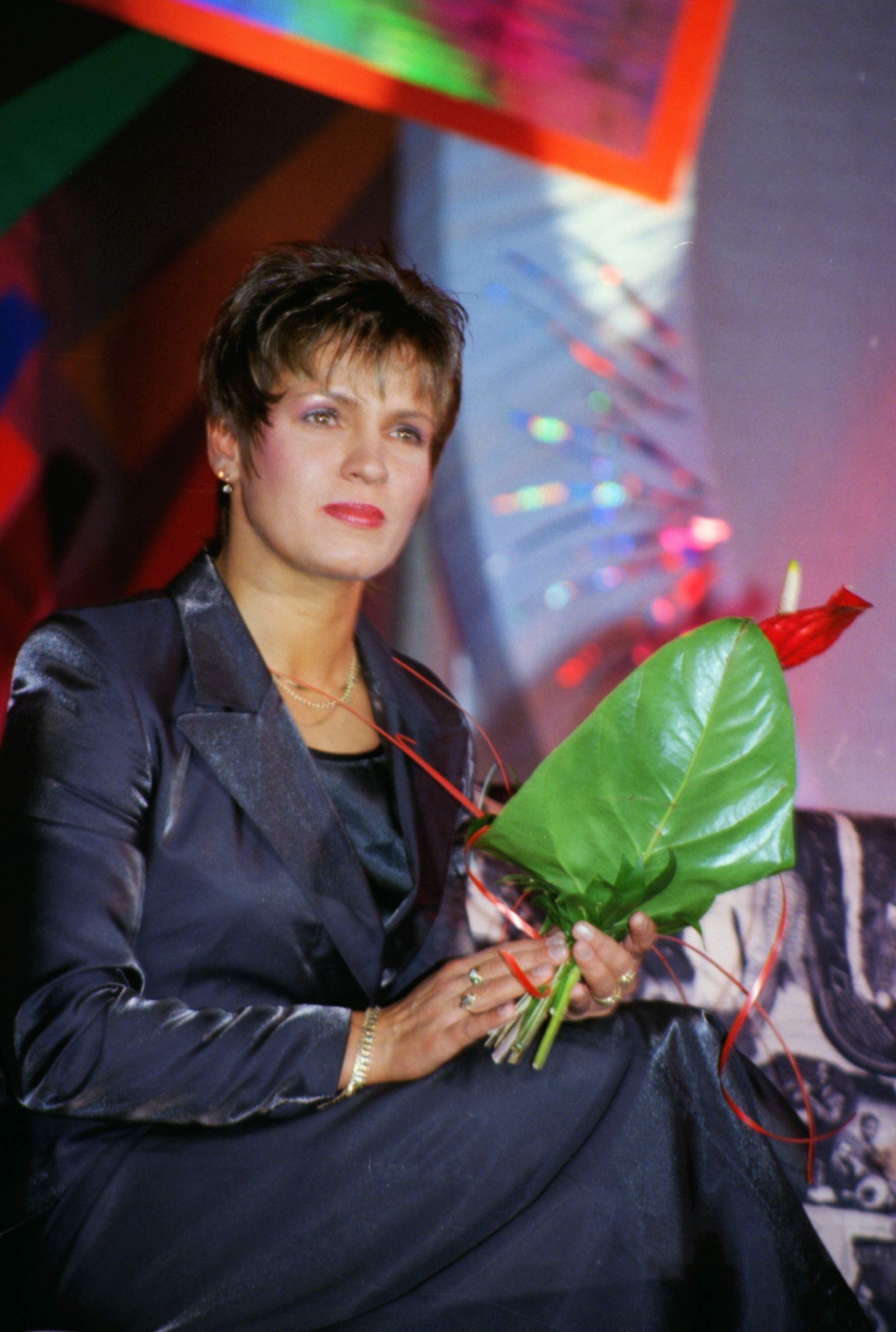 30. novembri 1996. aasta pärastlõunal tuldi Tallinna Spordihalli, et avaldada austust «Meie Erikale».