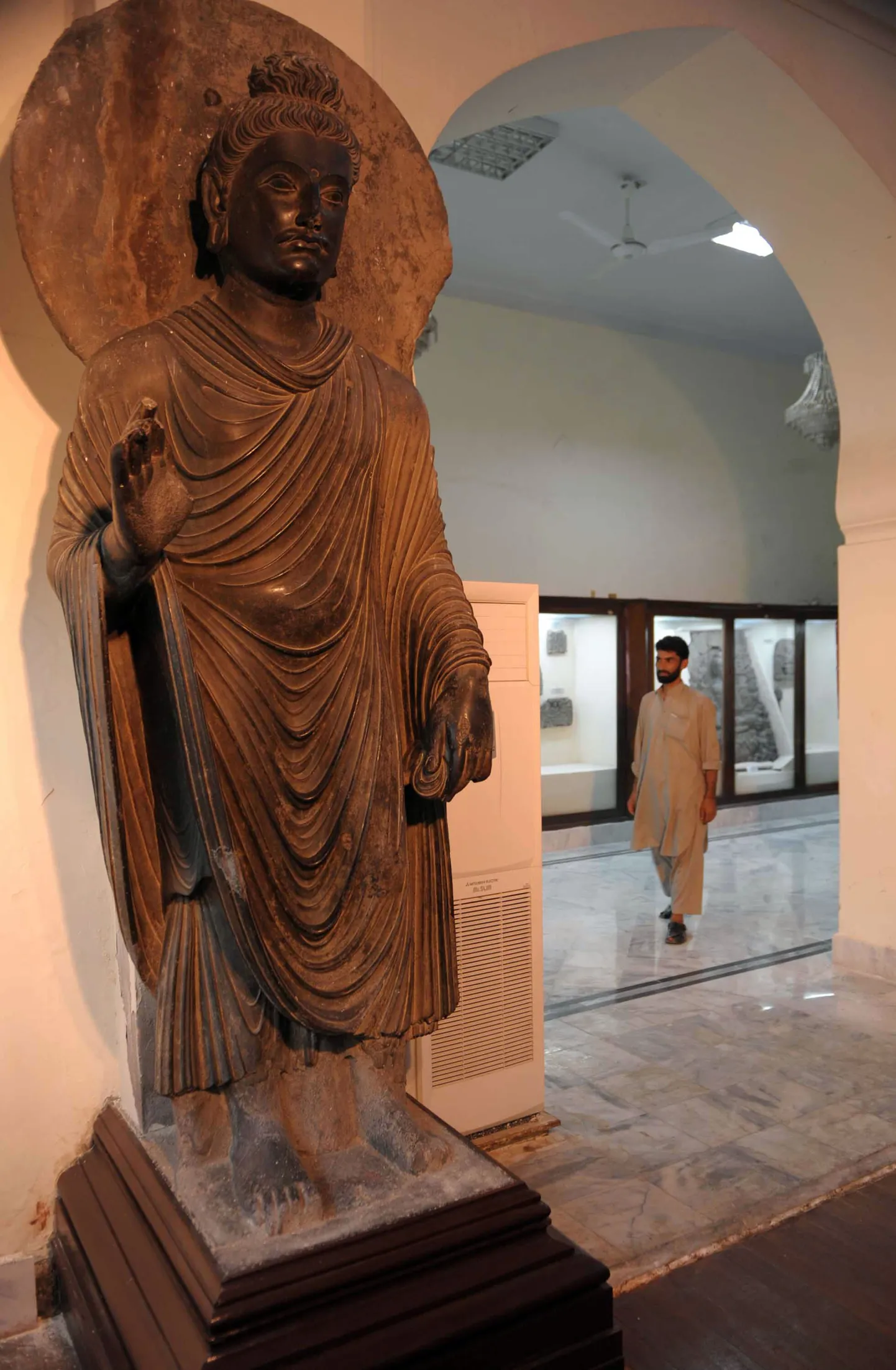 Buddha kuju Peshawari muuseumis.