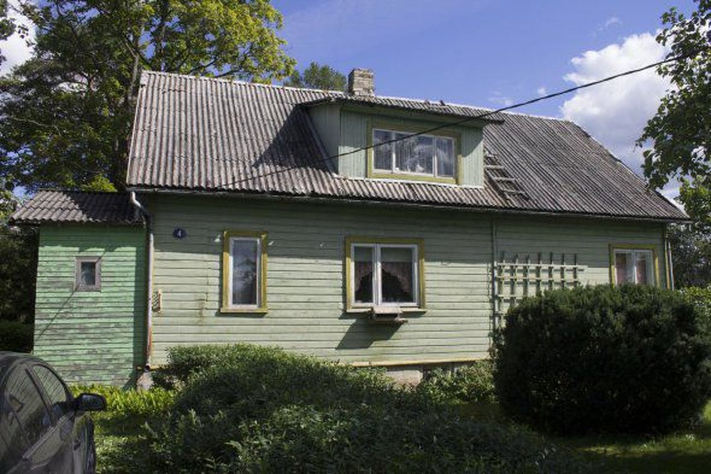 See maja on hetkel müügis 15 tuhande euroga.