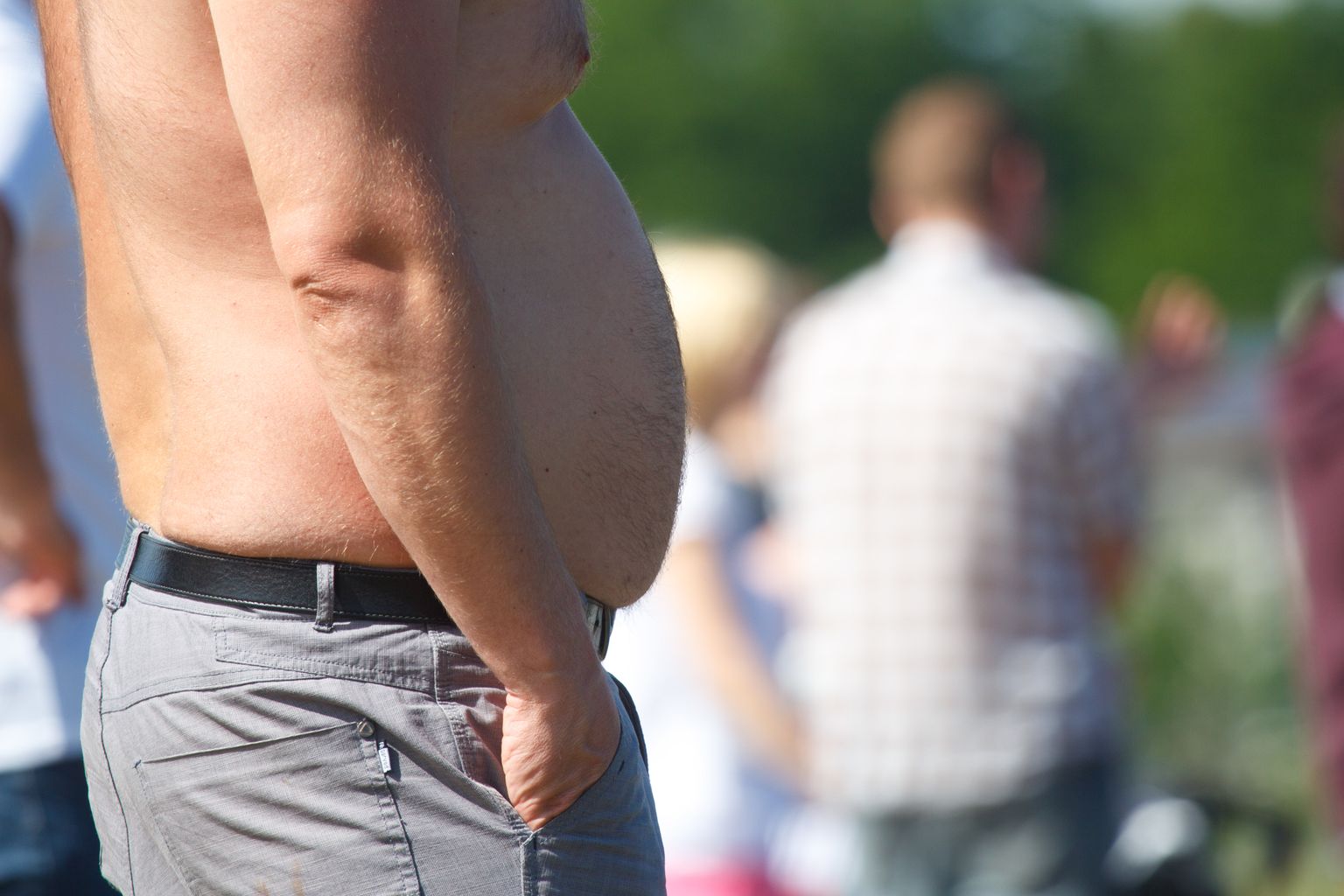 Mees, kehakaal, suur kõht, rasvumine, toitumine

Foto: Arvo Meeks/Valgamaalane
