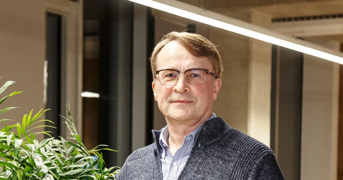 Estonian businessman Linnamäe prepared to give up pharmacies, to submit claim to state