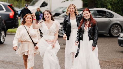 ATRODI SEVI! ⟩ Rīgā tūkstošiem cilvēku apmeklē "Ready Fest"