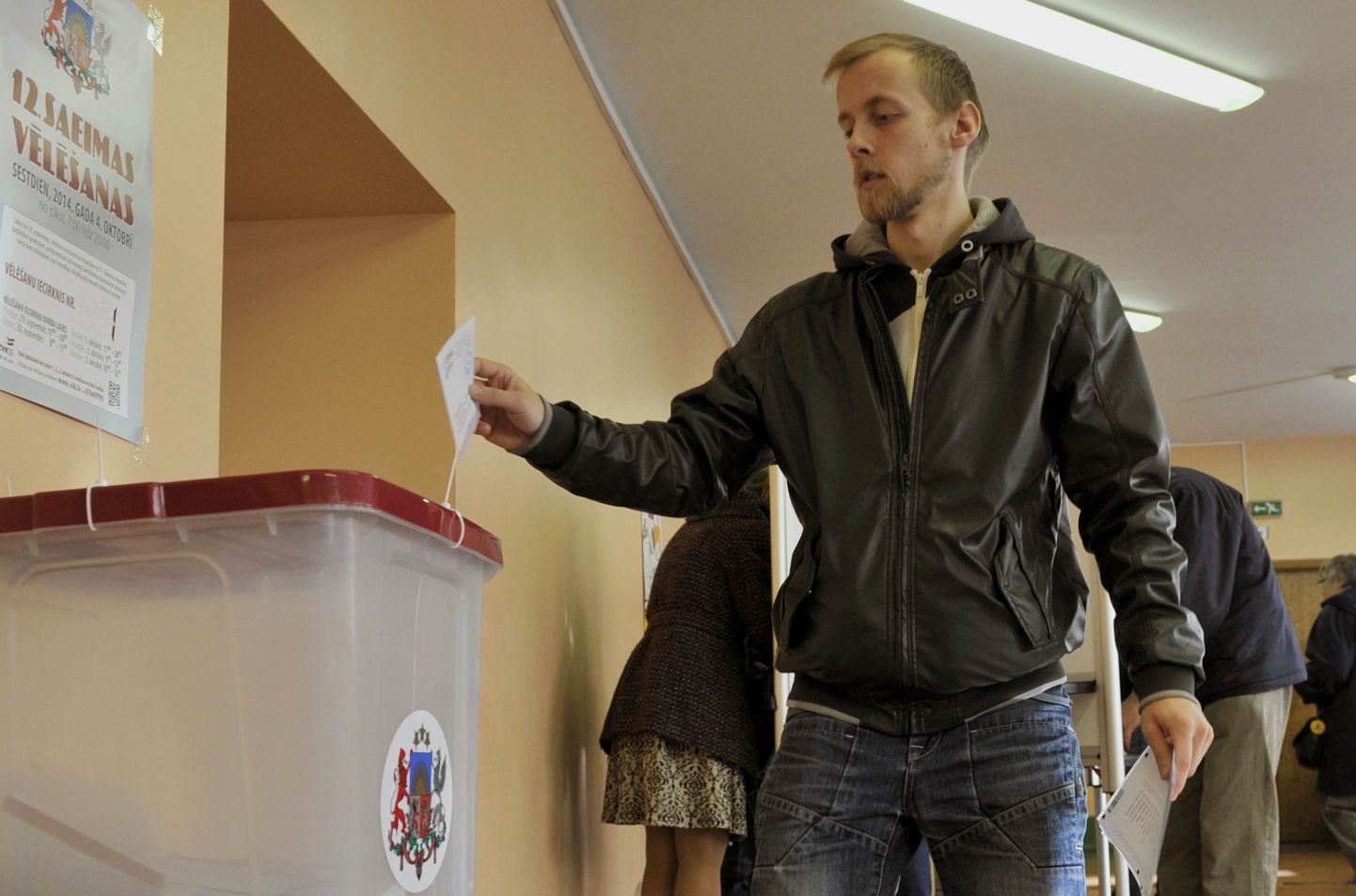 Valimismeeleolud Riia ühes valimisjaoskonnas.