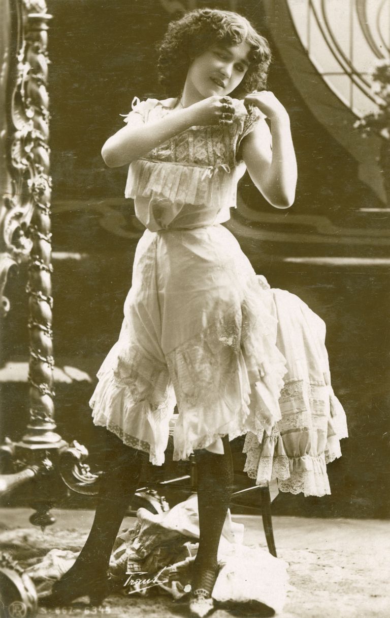 Väga peen aluspesu, aasta umbes 1900