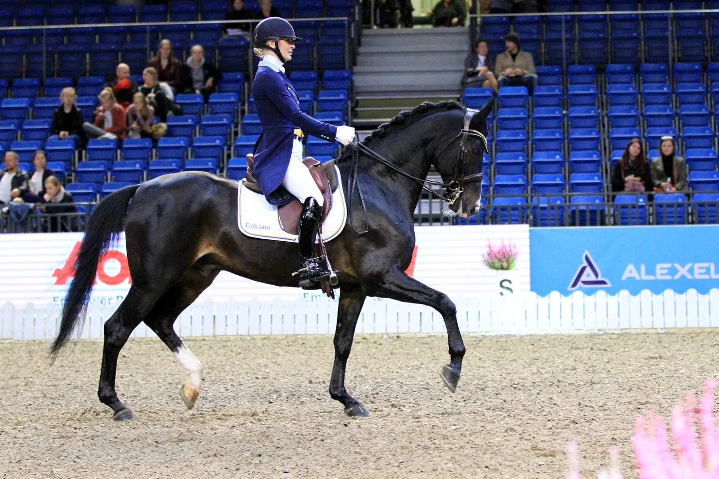 Natalie Oldfors ja Mickey M.