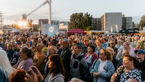 SUUR GALERII ⟩ Respekt ja Hellad Velled korraldasid Võru Toidutänaval korraliku möllu