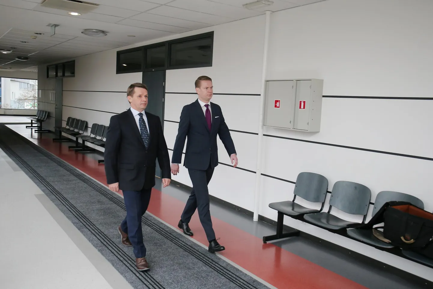 Valvo Semilarskit (vasakul) kaitseb kohtus Oliver Nääs. Ühiselt kaevatakse ka maakohtu otsus ringkonnakohtusse.