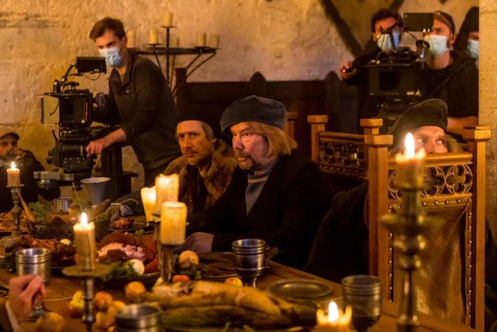 Saarlastel tuli Melchiori filmis tundide viisi istuda ja passida