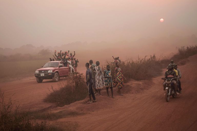 Kesk-Aafrika Vabariigi elanikud juubeldavad François Bozizé naasmise puhul pärast kuut aastat välismaal 21. detsember 2019. 
