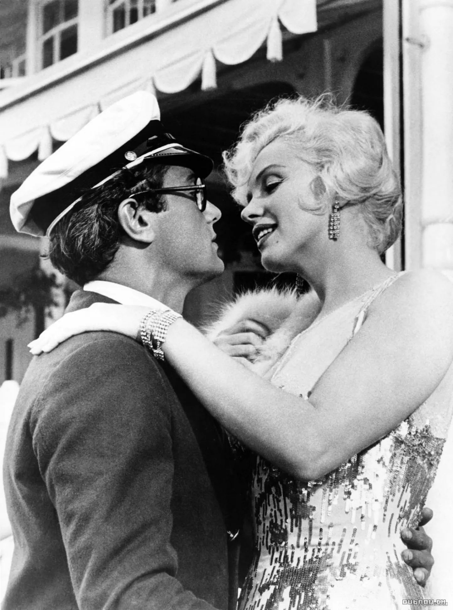 Tony Curtis ja Marilyn Monroe.