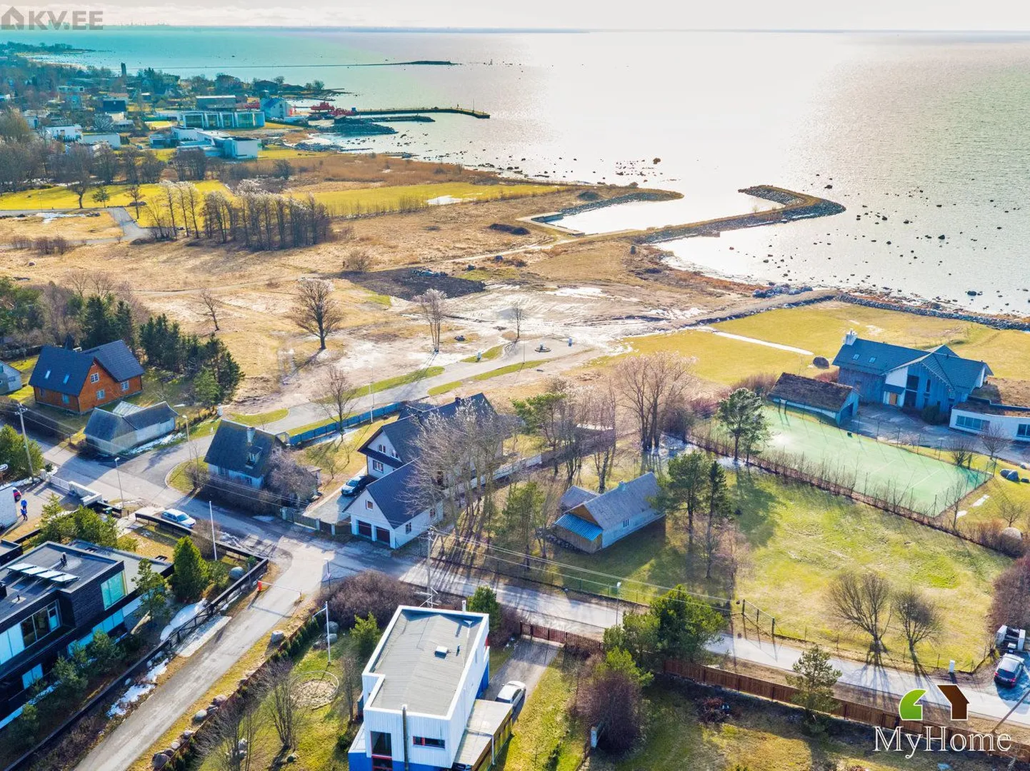 Mereäärne krunt Rohuneemes