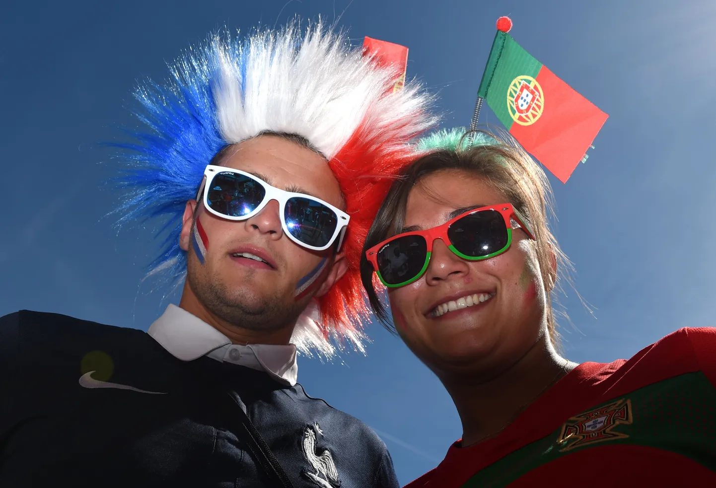 Prantsusmaa ja Portugali fännid.