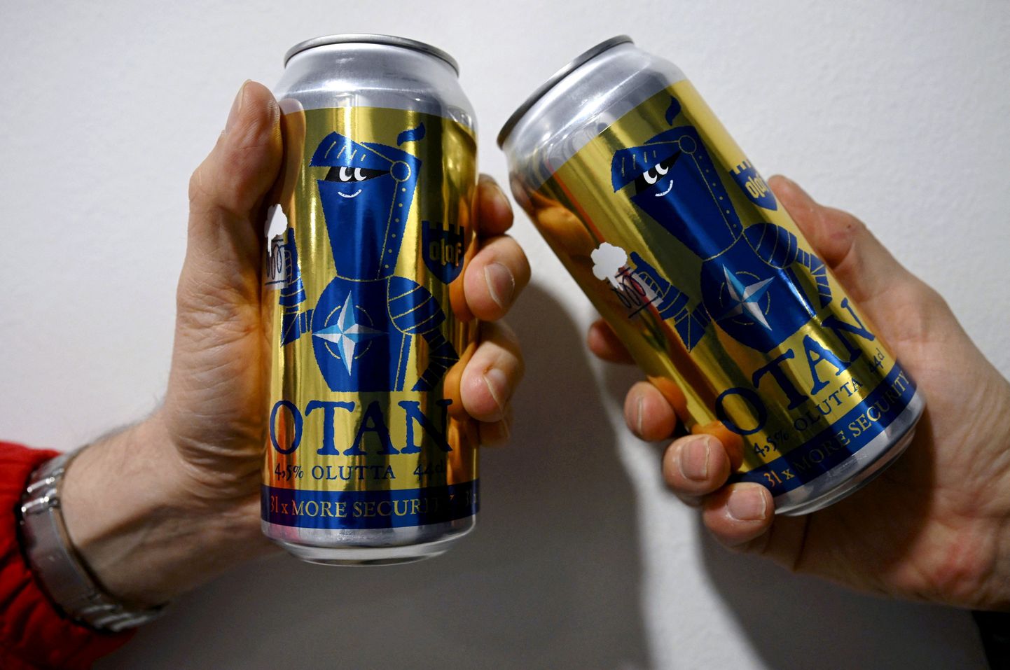 Helsingis müüakse NATO-teemalist õlut nimega OTAN.