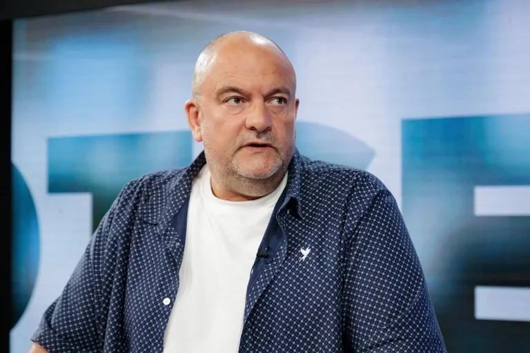 Михаил Стальнухин.