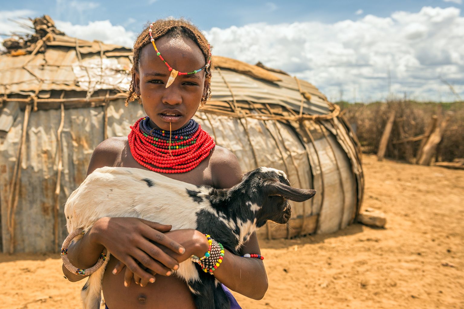Etioopia tüdruk. Foto on loo juures illustratiivse tähendusega