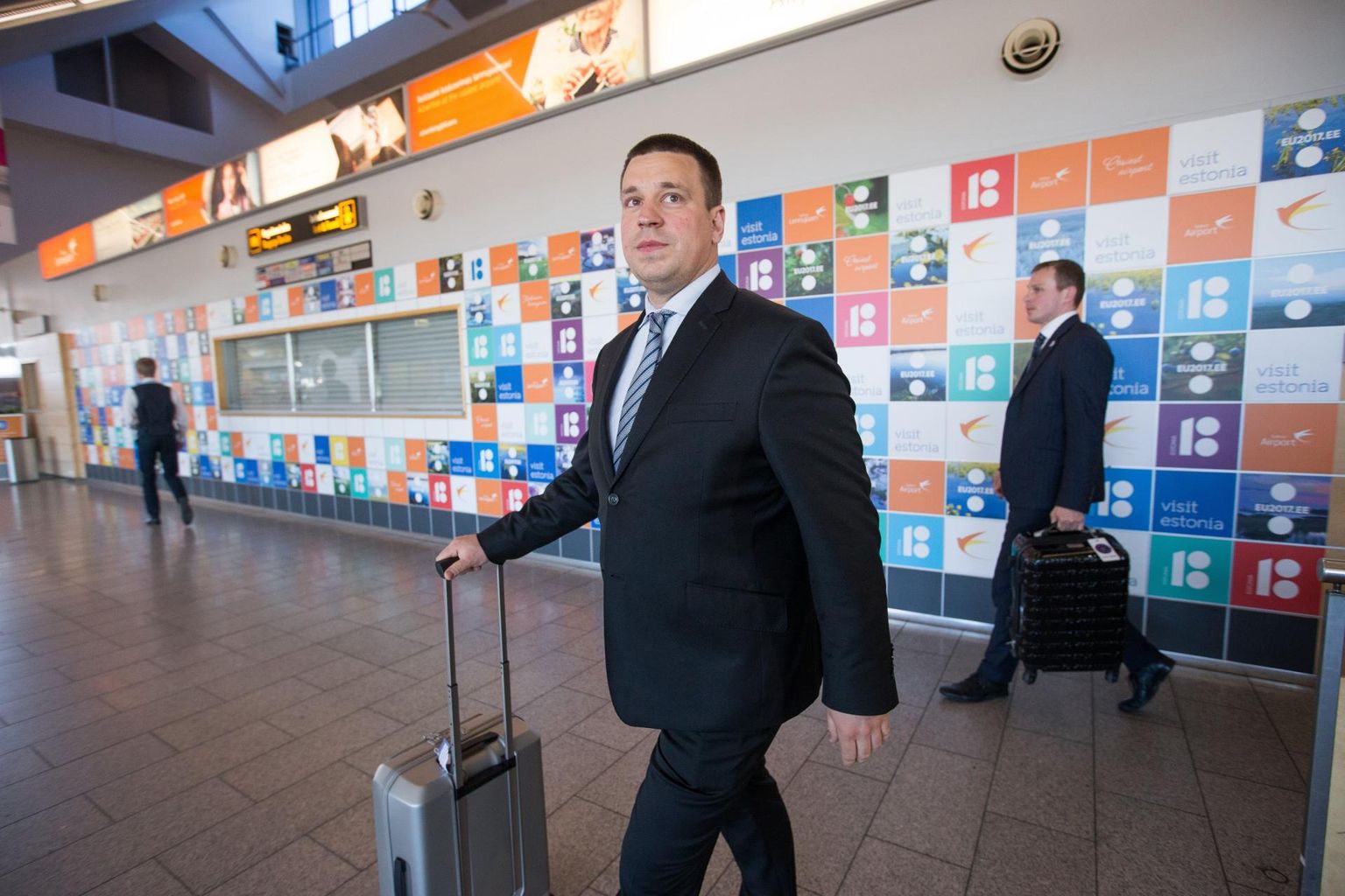 Peaminister Jüri Ratas (KE) kutsub üles arutlema eelarvepoliitika üle.